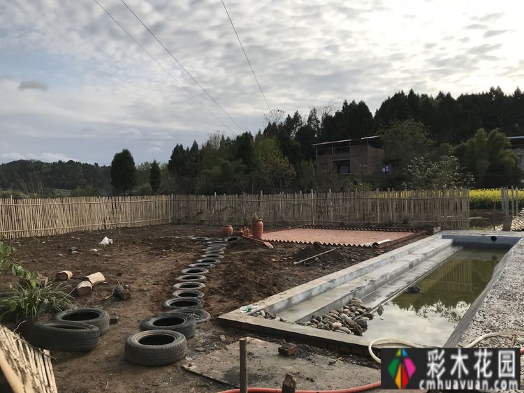 2年内，建一个300㎡的农村小庭院，享受园艺乐趣。网友喊出:向往生活
