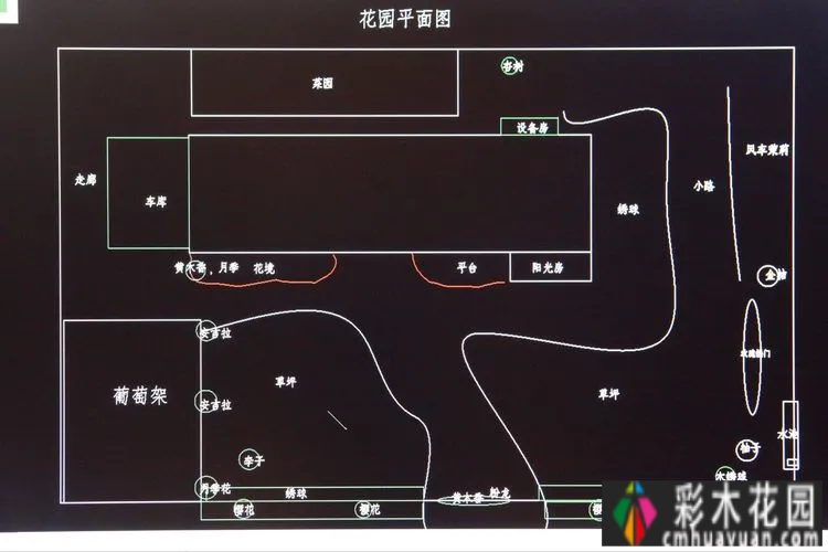 我买了一套别墅花园房，用了5年的时间自己盖了一套400平米的别墅花园。太美了。
